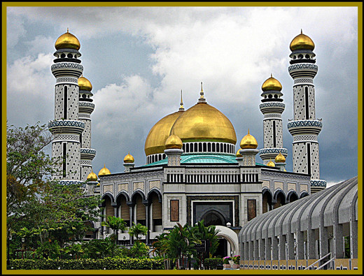 Masjidka-Asr-Hassanil-Bolkia-ku-yaal-Brunei